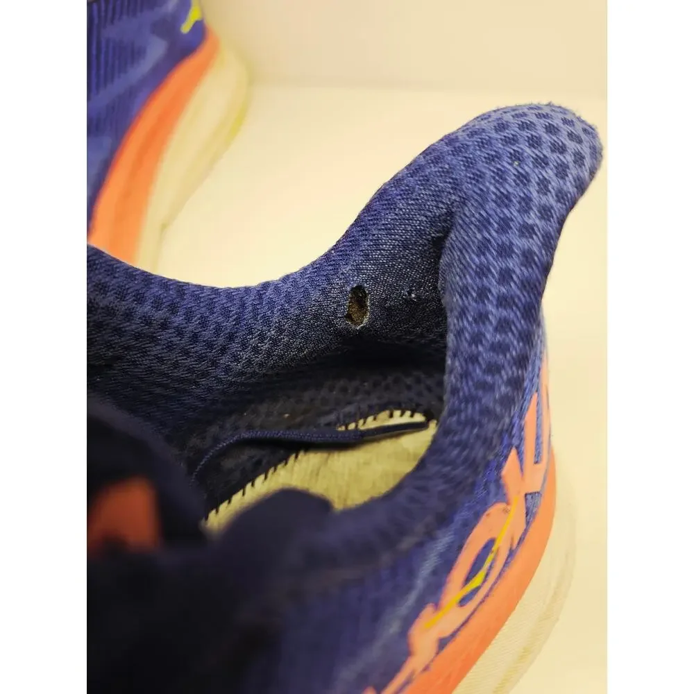 Hoka Women 9 Comfy footwear//